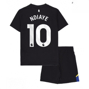 Echipament fotbal Everton Iliman Ndiaye #10 Tricou Treilea 2025-26 pentru copii tricou și pantaloni