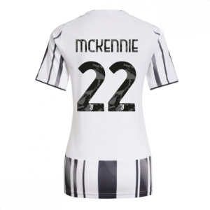 Echipament fotbal Juventus Weston McKennie #22 Tricou Acasa 2025-26 pentru femei mânecă scurtă