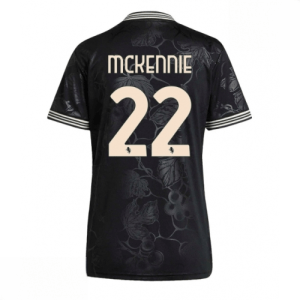 Echipament fotbal Juventus Weston McKennie #22 Tricou Treilea 2025-26 pentru femei mânecă scurtă