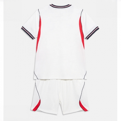 Echipament fotbal Anglia Tricou Acasa Mondial 2026 pentru copii şi pantaloni 2 Echipament fotbal Anglia Tricou Acasa Mondial 2026 pentru copii şi pantaloni - imagine 2