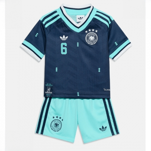 Echipament fotbal Germania Joshua Kimmich #6 Tricou Deplasare Mondial 2026 pentru copii şi pantaloni 2 Echipament fotbal Germania Joshua Kimmich #6 Tricou Deplasare Mondial 2026 pentru copii şi pantaloni - imagine 2