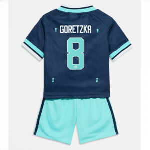 Echipament fotbal Germania Leon Goretzka #8 Tricou Deplasare Mondial 2026 pentru copii şi pantaloni
