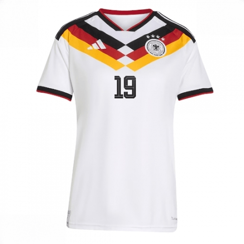 Echipament fotbal Germania Leroy Sane #19 Tricou Acasa Mondial 2026 pentru femei maneca scurta 2 Echipament fotbal Germania Leroy Sane #19 Tricou Acasa Mondial 2026 pentru femei maneca scurta - imagine 2
