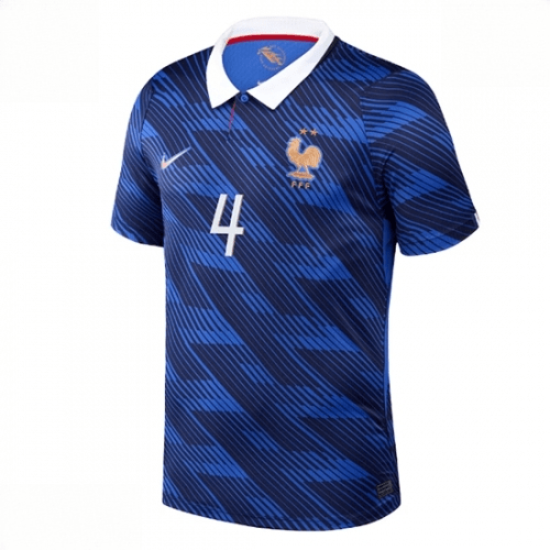 Echipament fotbal Franța Dayot Upamecano #4 Tricou Acasa Mondial 2026 Barbati maneca scurta 2 Echipament fotbal Franța Dayot Upamecano #4 Tricou Acasa Mondial 2026 Barbati maneca scurta