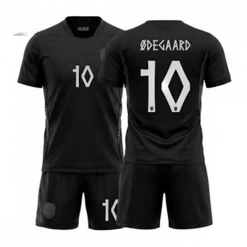 Echipament fotbal Norvegia Martin Odegaard #10 Tricou Deplasare Mondial 2026 pentru copii şi pantaloni 1 Echipament fotbal Norvegia Martin Odegaard #10 Tricou Deplasare Mondial 2026 pentru copii şi pantaloni