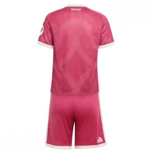 Echipament fotbal Real Madrid Tricou Treilea 2026-27 pentru copii şi pantaloni 2 Echipament fotbal Real Madrid Tricou Treilea 2026-27 pentru copii şi pantaloni