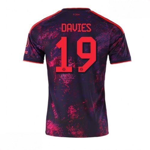 Echipament fotbal Bayern Munich Alphonso Davies #19 Tricou Treilea 2026-27 pentru bărbați 1 Echipament fotbal Bayern Munich Alphonso Davies #19 Tricou Treilea 2026-27 pentru bărbați