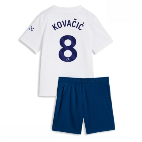 Echipament fotbal Manchester City Mateo Kovacic #8 Tricou Treilea 2026-27 pentru copii şi pantaloni 1 Echipament fotbal Manchester City Mateo Kovacic #8 Tricou Treilea 2026-27 pentru copii şi pantaloni
