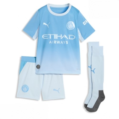 Echipament fotbal Manchester City Rayan Ait-Nouri #21 Tricou Acasa 2026-27 pentru copii şi pantaloni 2 Echipament fotbal Manchester City Rayan Ait-Nouri #21 Tricou Acasa 2026-27 pentru copii şi pantaloni-1